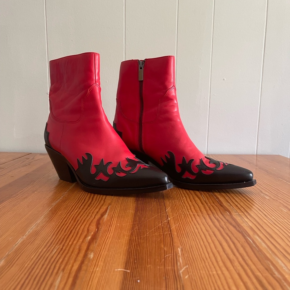 Red Leather Western-Inspired Ankle Boots with Black Flame Detail